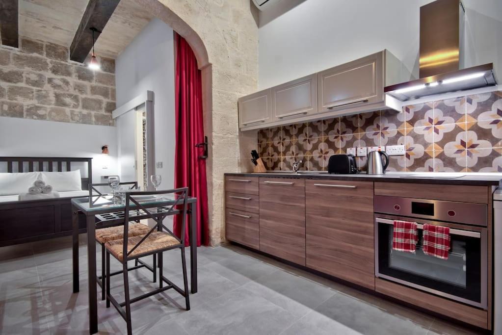 Vallettastay Old Lodge Studio 5 ภายนอก รูปภาพ